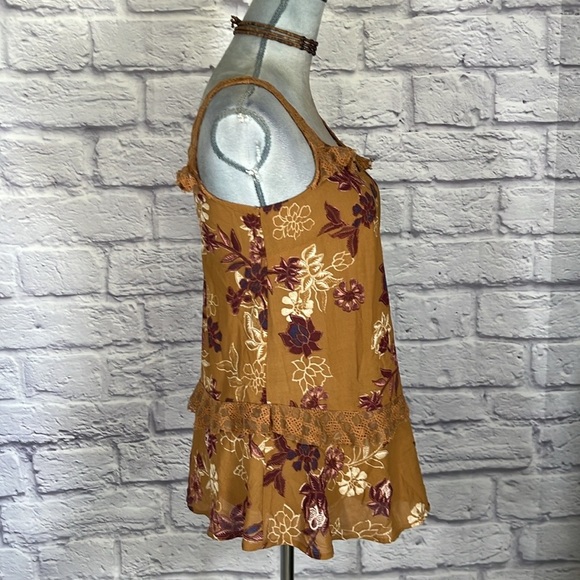 Mason & Belle Floral Lace Trim Tank Top - Brown and Purple - Picture 2 of 6